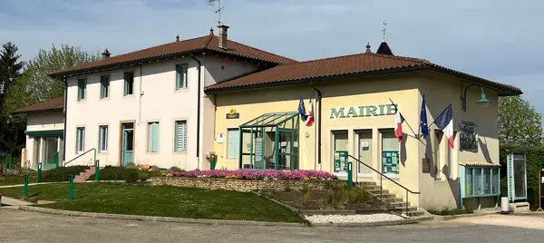 Monte Escalier 01 Monte escalier Biziat