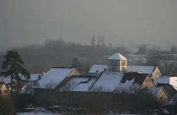 Monte Escalier 01 Monte escalier Ceyzérieu