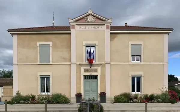 Monte Escalier 01 Monte escalier Crottet